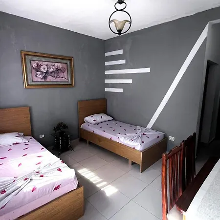 Casa de hóspedes Dhoma Pushimi ' Ergi ' Velipojë